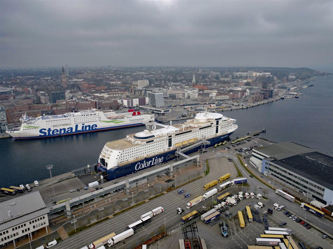 drohnenaufnahmen Color Line  Kiel AeroMovie LUFTBILD SERVICE 