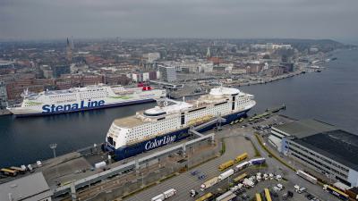 drohnenaufnahmen Color Line Kiel AeroMovie LUFTBILD SERVICE 