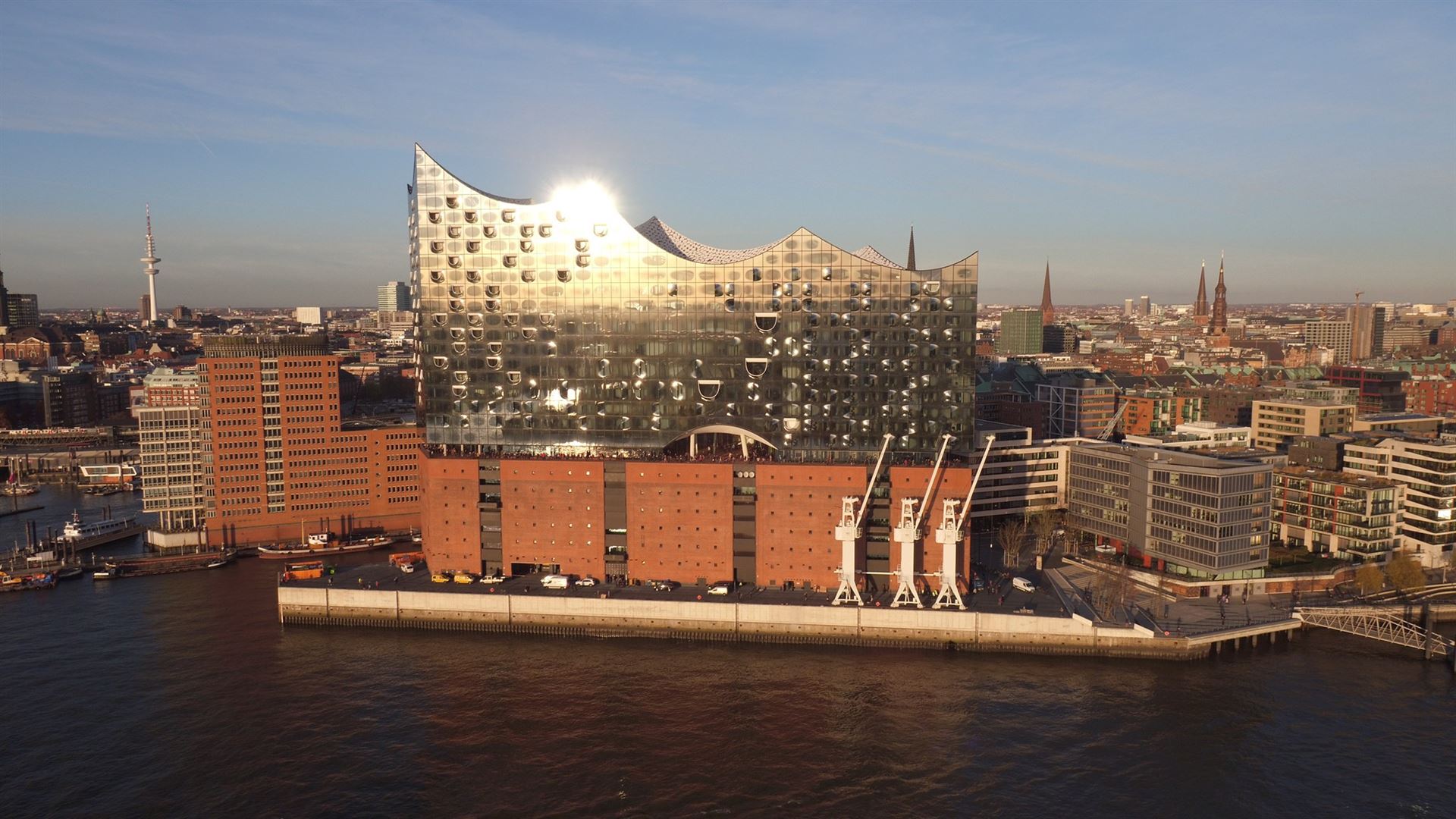 Hamburger Elbphilharmonie AeroMovie