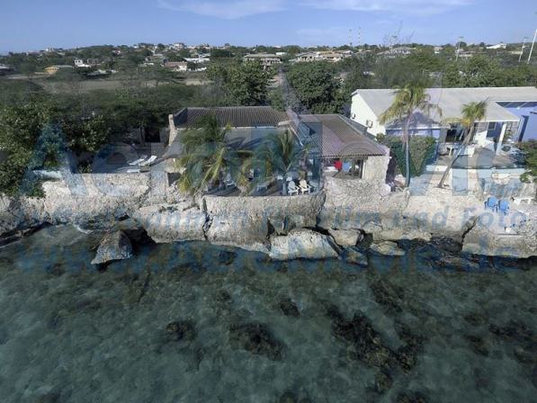 Curacao AeroMovie