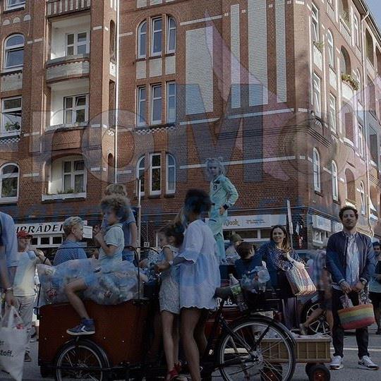 Rocca verändert die Welt AeroMovie