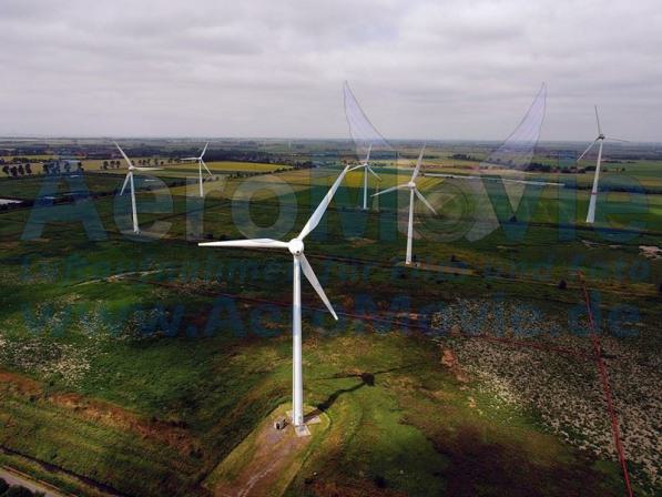 Tennet Solarfelder und WKA AeroMovie